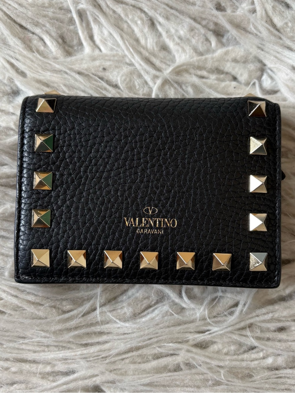 Valentino Garavani Rockstud French Flap Black Leather Compact Wallet NIB NEW